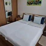 Santariskes Apartment *